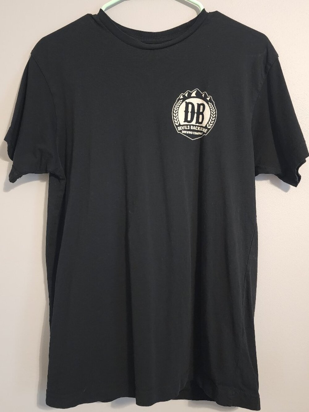 Devils Backbone Brewing Women's Shirt - Medium